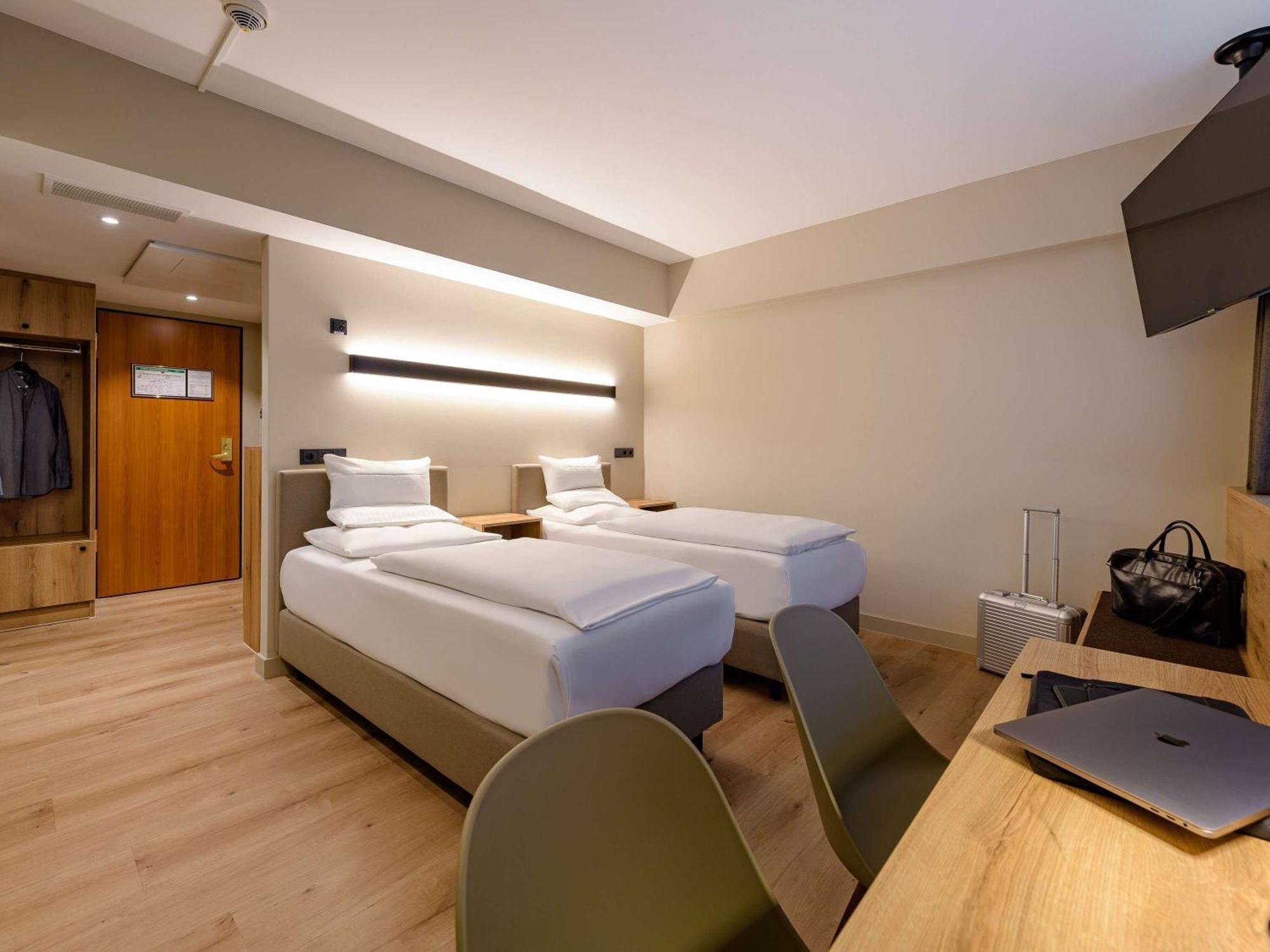 Hotel Mercure Altstadt 3*